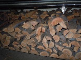 桜の剪定枝（薪状）の販売