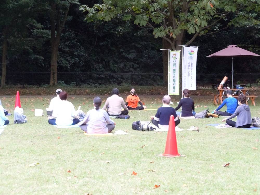 【春のパークヨガ】を開催します🧘の写真