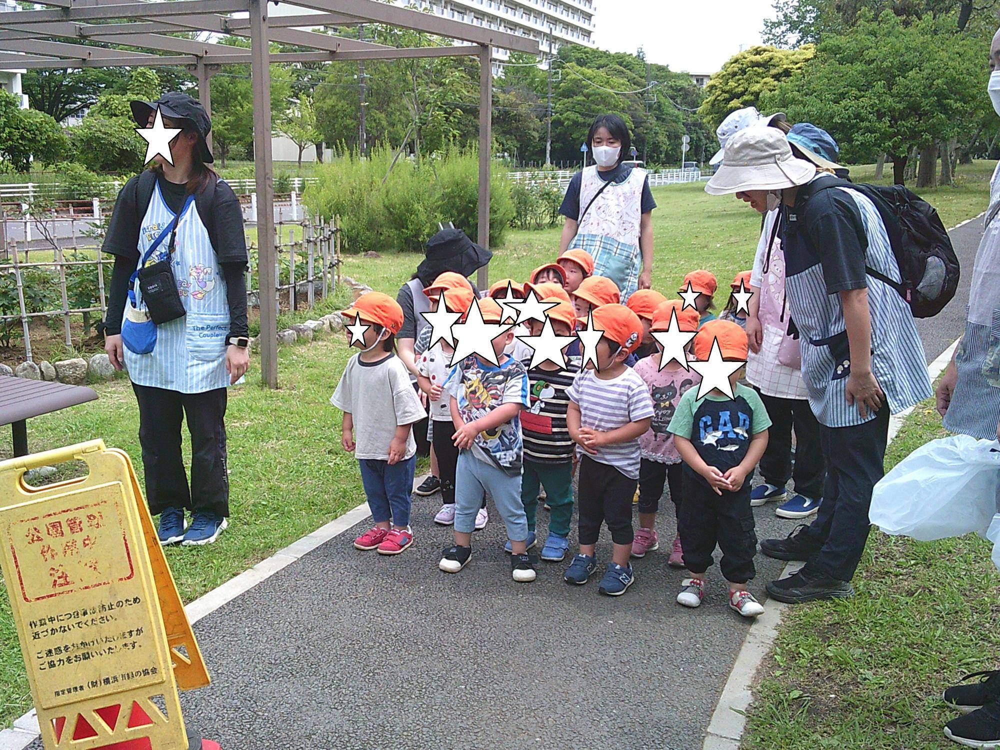 園児到着 (1).jpg