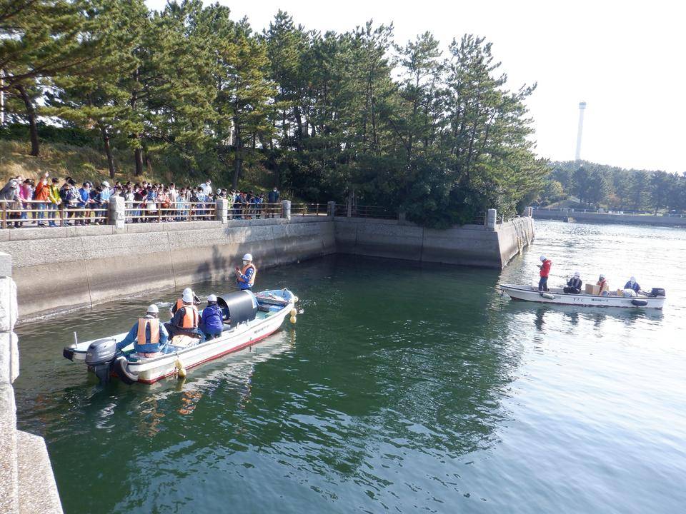 水中ドローン海中探検を実施しました!の写真