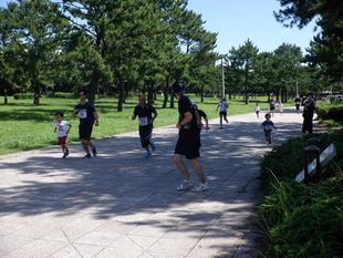 海の公園『第１回横浜夏のあおぞら親子マラソン』