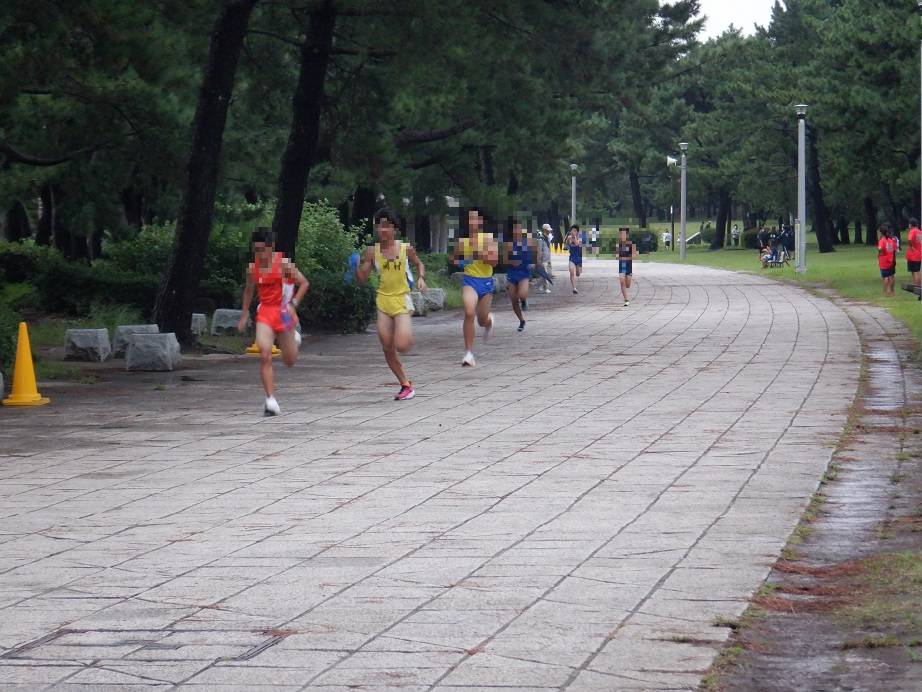 中学生ランナーが集結‼「横浜市プレ駅伝大会」が開催されましたの写真