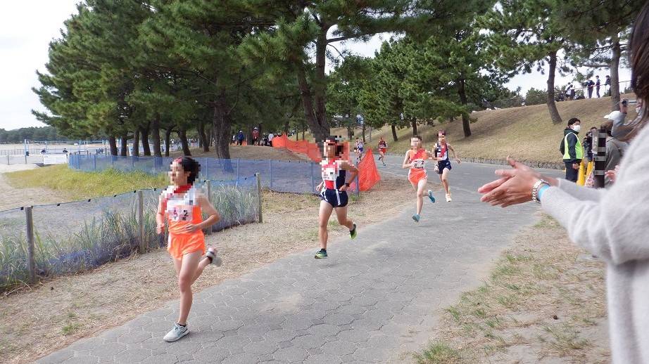 神奈川県中学校総合体育大会「男子駅伝」「女子駅伝」が開催されましたの写真