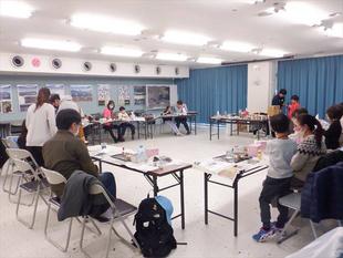 第15期海の環境を考える親子講座「第8回　海の公園の灯台を作ろう」クラフト作りを開催しました