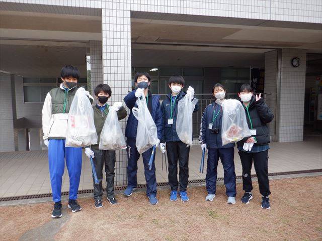 DSCF9892_R.jpg