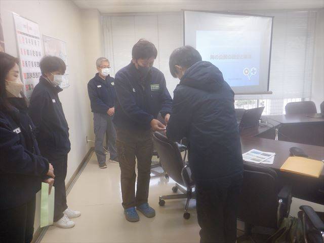 DSCF9833_R.jpg