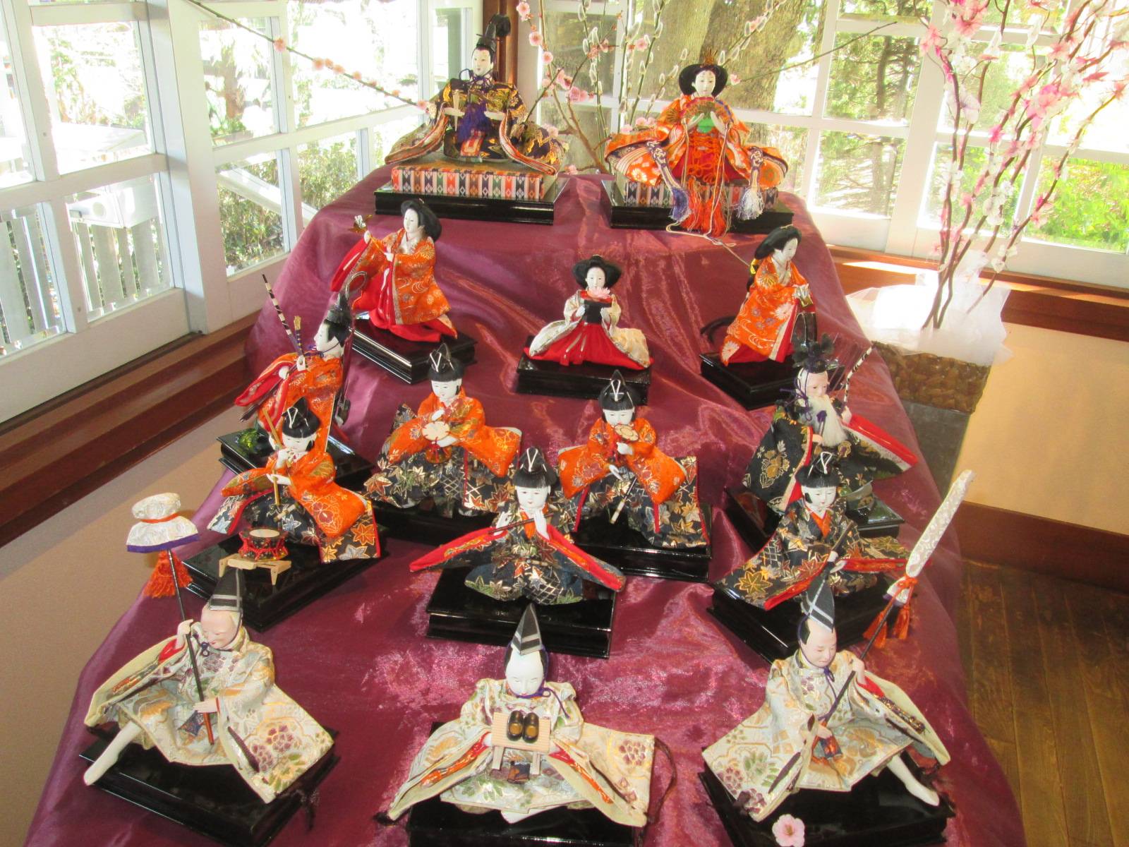テニス発祥記念館のひな飾りの写真