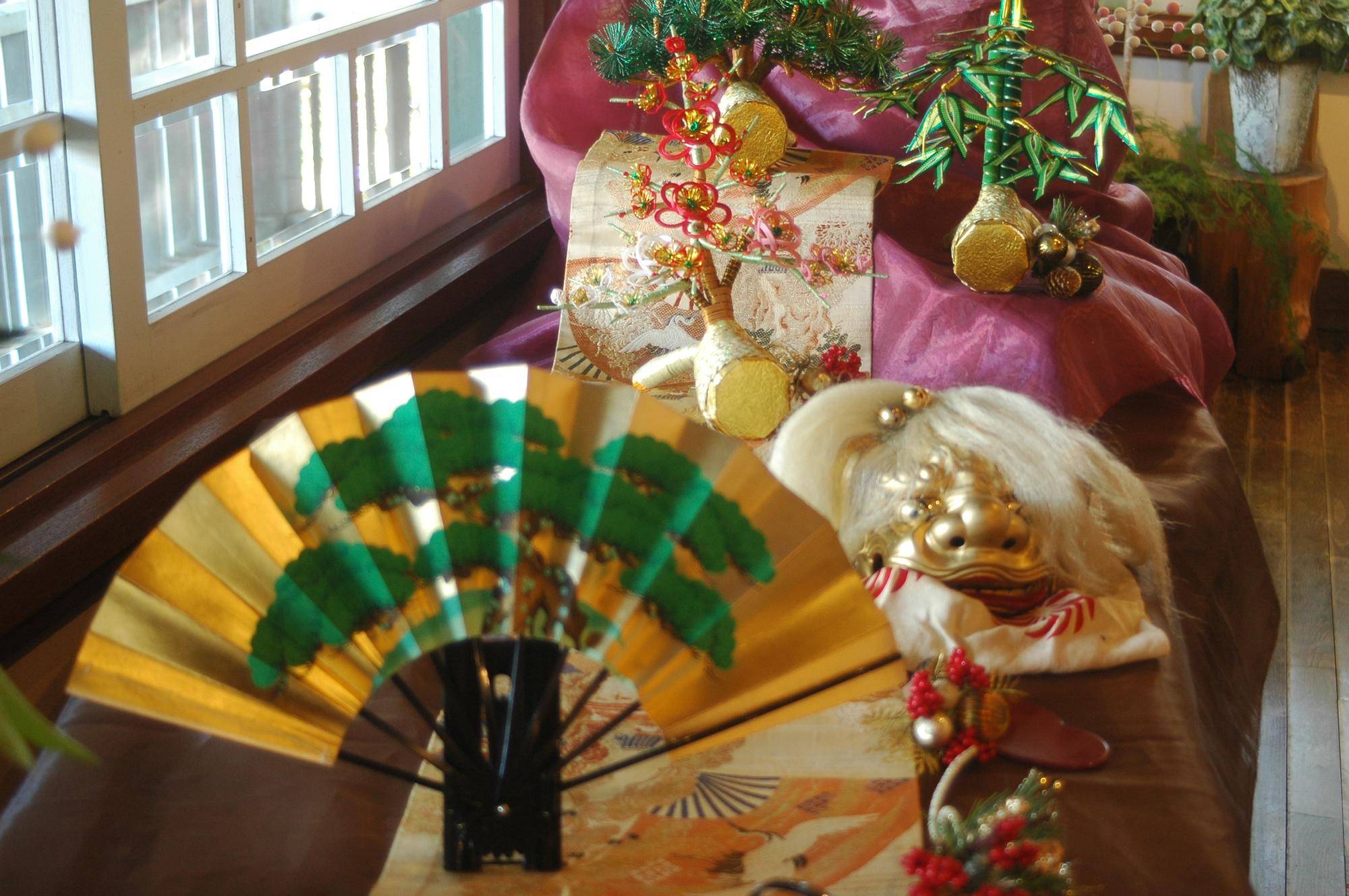 テニス発祥記念館　お正月装飾の写真