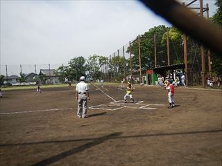 親子ふれあいトスベースボール横浜市大会予選の写真