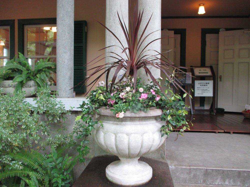 0427 234 ④　ハンギングバスケットの植替え.jpg