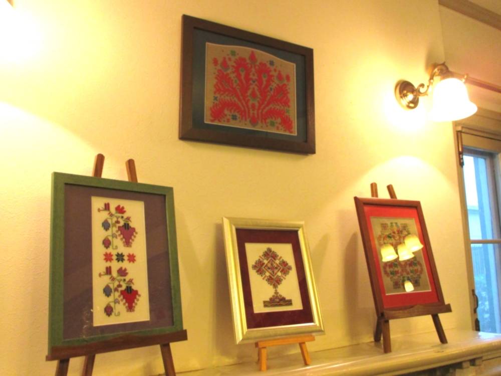 1130 234 ③ 居間(3)暖炉.JPG