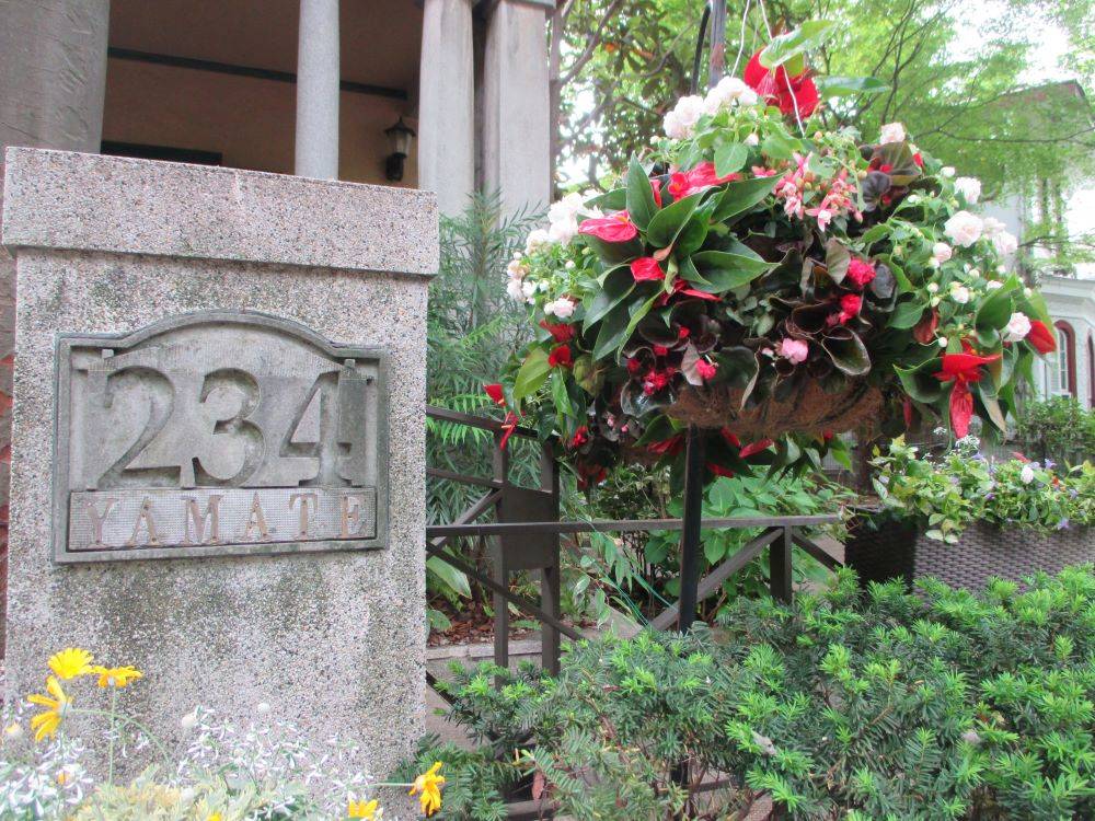 0428 234 2　ハンギングバスケット・プランターの植替え.JPG