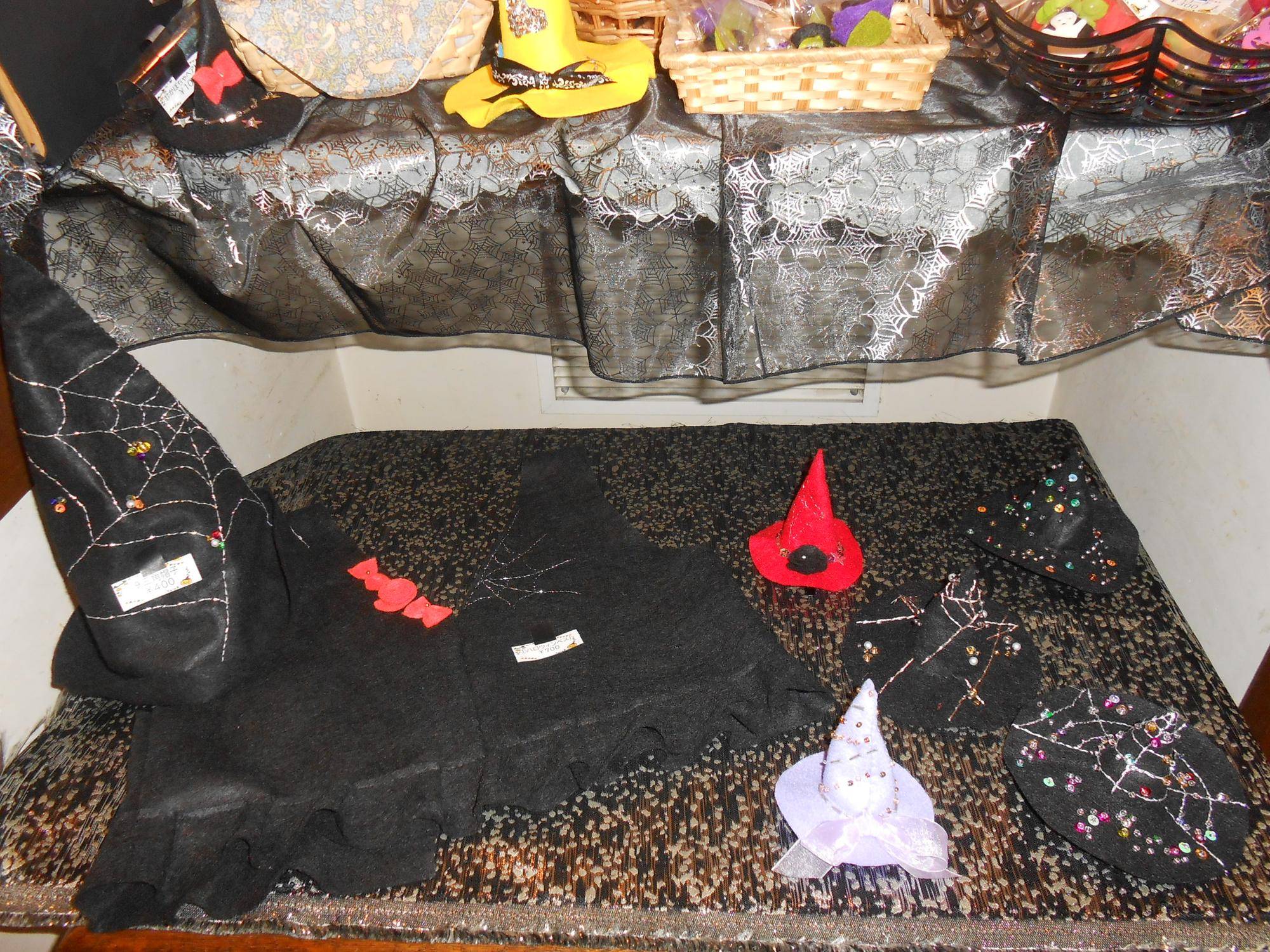 山手111ハロウィングッズ (3).JPG