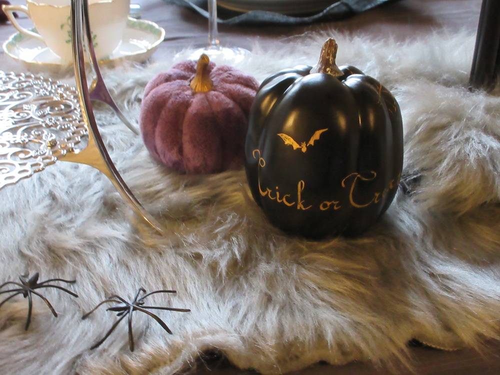 1017 234 ③ ハロウィン.JPG