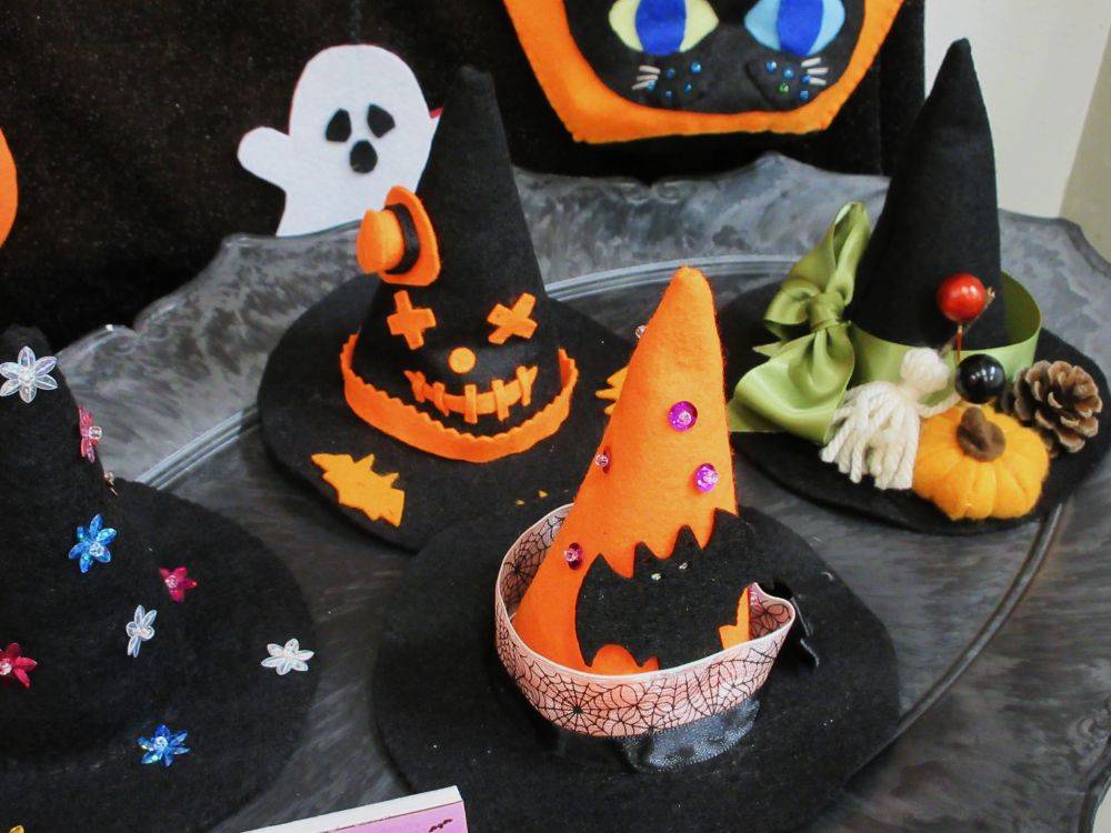 1001  山手234番館  ③ ハロウイングッズ.JPG