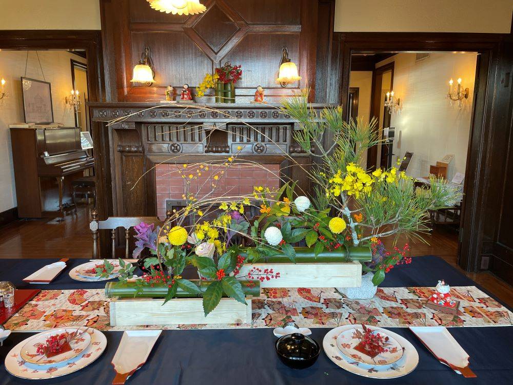 R6正月装飾(111番館) (ダイニング).JPG