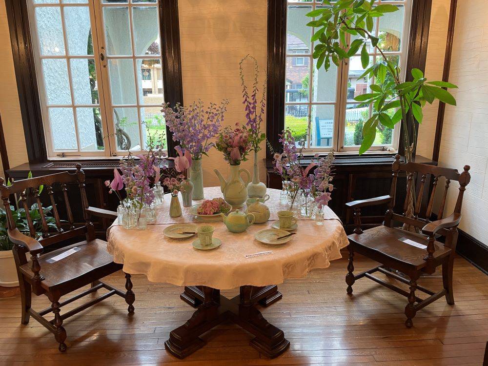 R6-花と器(111番館) (前室).JPG