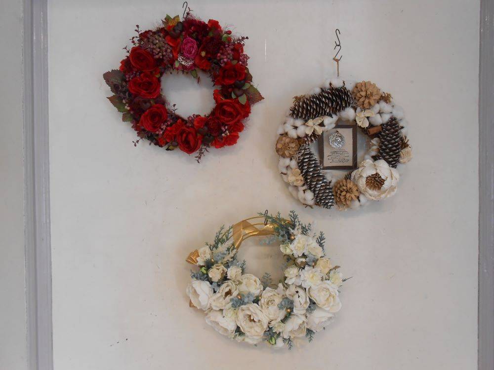 山手111番館_芸術祭_100人のリースの会 (1).JPG