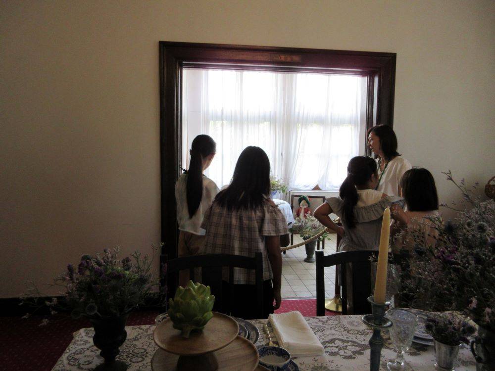 0802イギリス館お仕事体験 (4).JPG