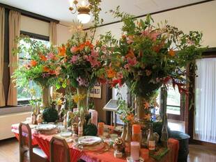 【花と器のハーモニー2019】ユリの架け橋