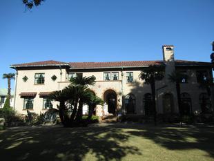 べーリック・ホール 花苗の植替え