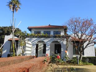 山手111番館　お庭から