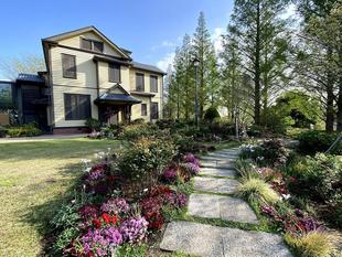 外交官の家　春のお庭