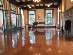 ベーリック・ホール ワックスをかけました