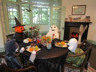ブラフ18番館のハロウィンパーティー
