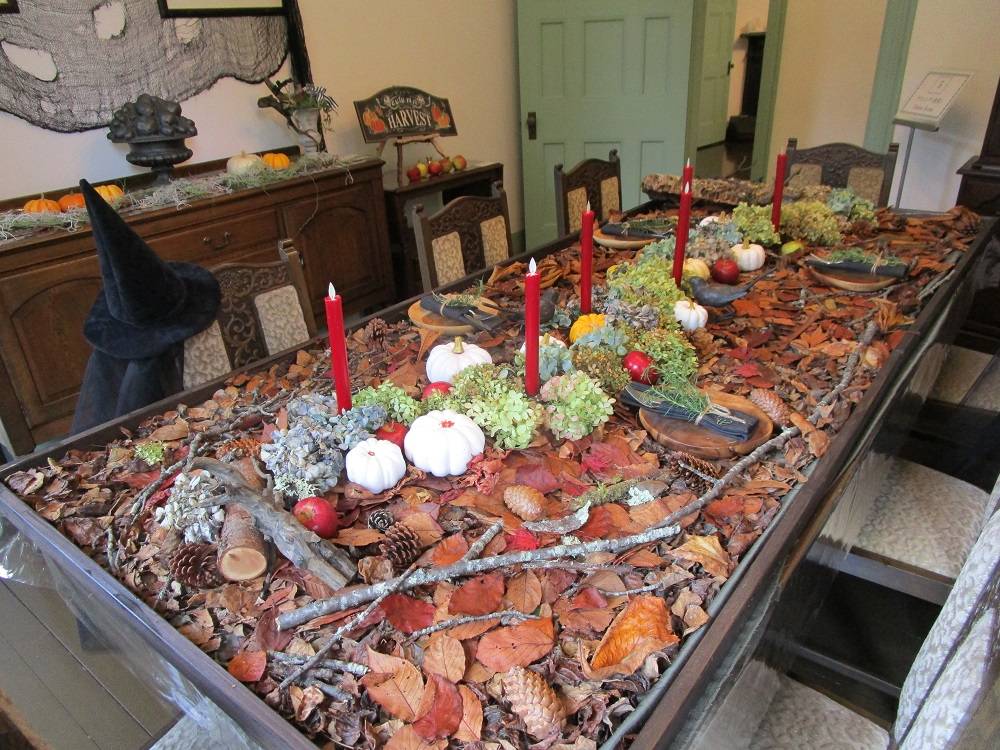 ブラフ18番館 ハロウィン装飾「ようこそ!ブラフ18番館へ」の写真