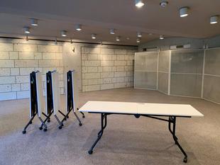 エリスマン邸 新テーブル