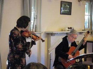 山手234番館 ヴァイオリンとギターによる新春コンサート