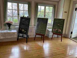 山手111番館 パネル展示「イングリッシュローズの魅力」