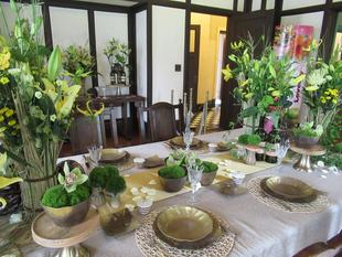 ベーリック・ホール　花と器のハーモニー2024　Rediscovery of Lilies