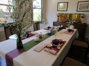 ブラフ18番館　桃の節句装飾