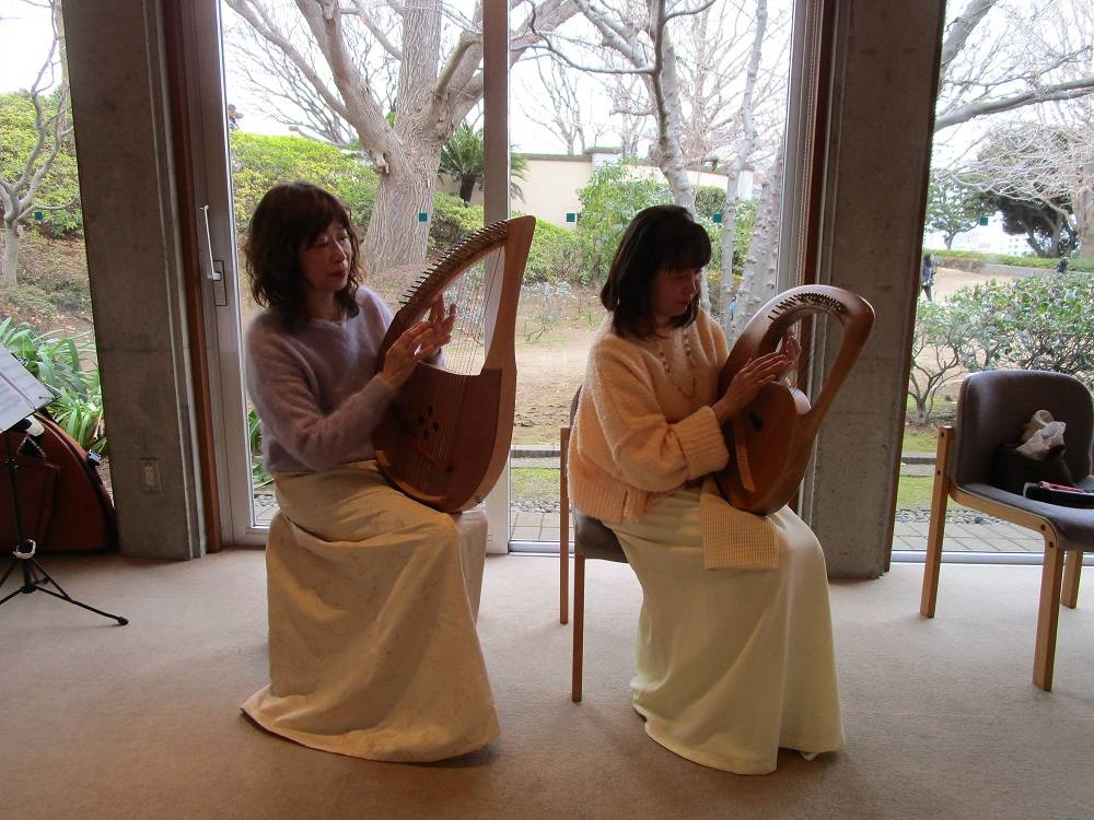 ブラフ18番館 第18回横浜山手芸術祭『竪琴ライアーで奏でるやさしいしらべ』の写真