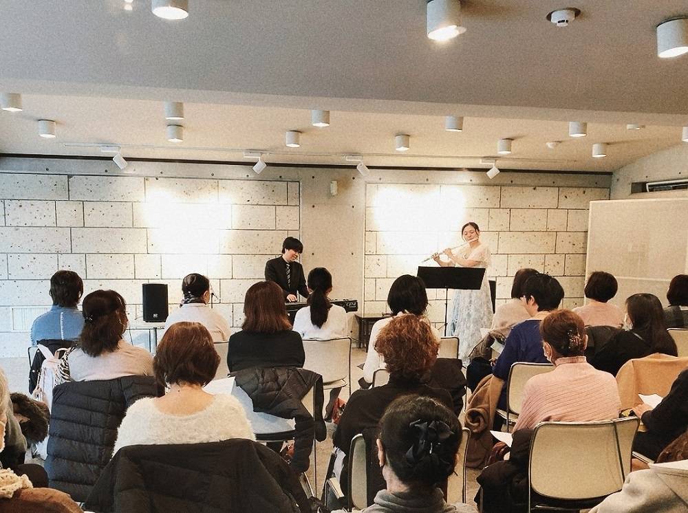 エリスマン邸 第18回横浜山手芸術祭『フルートとジャズピアノ名曲コンサート』の写真