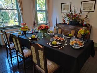 ブラフ18番館　ハロウィン装飾2025