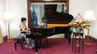 横浜市イギリス館　秋のローズコンサート