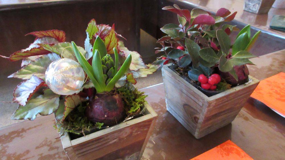 横浜市イギリス館　ワークショップ「英国のクリスマス」を開催しました。の写真