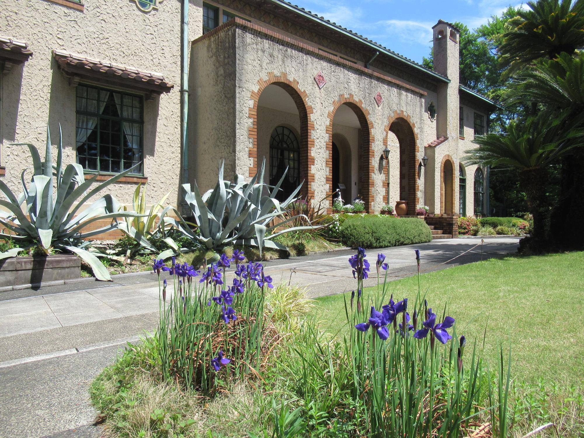 ベーリック・ホール　春の庭園の様子　⑤の写真