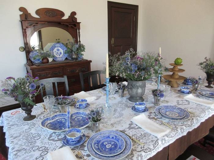 イギリス館ピーターラビット装飾0726 (1).JPG