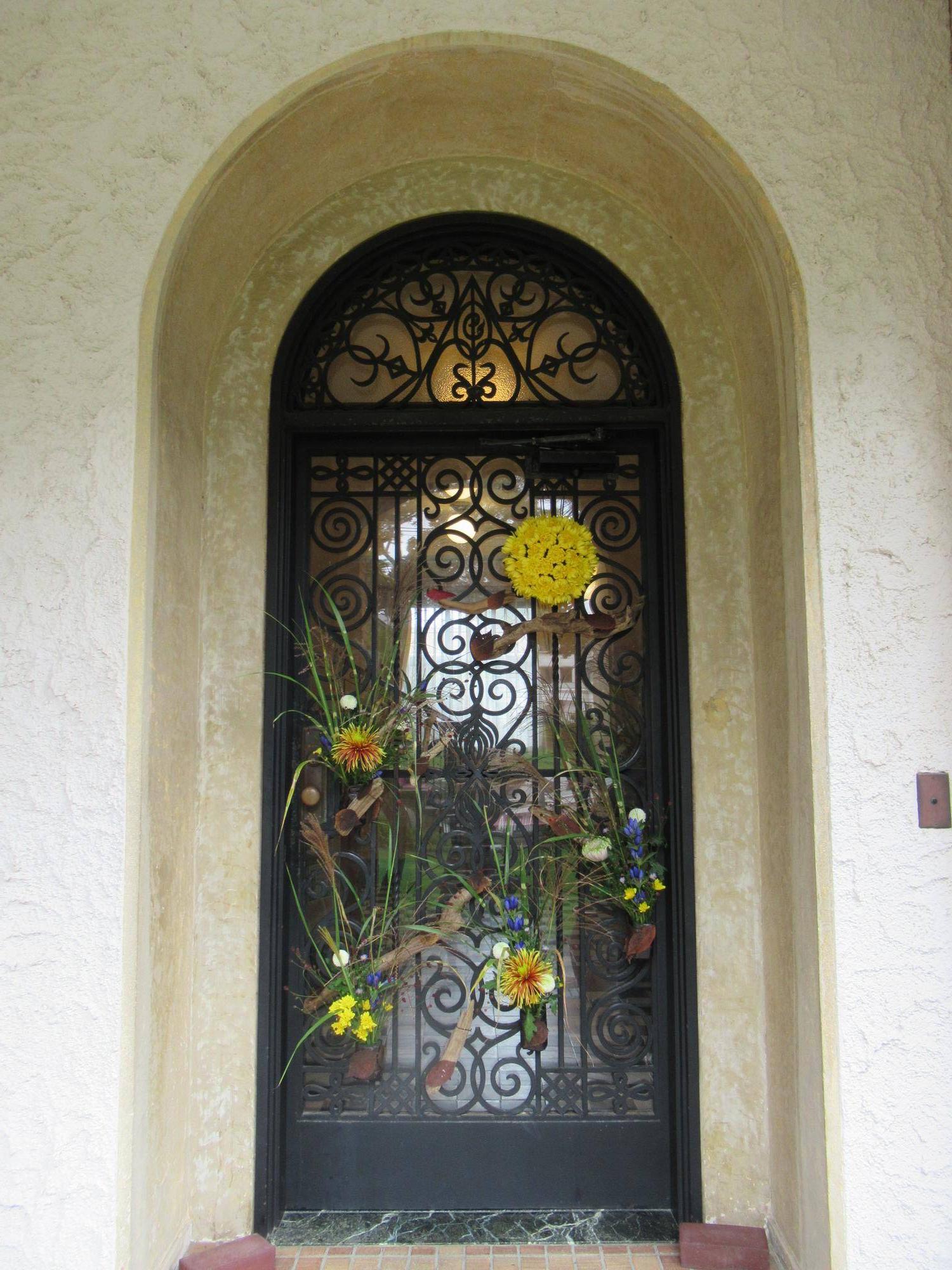 0909お月見装飾 (玄関扉).JPG