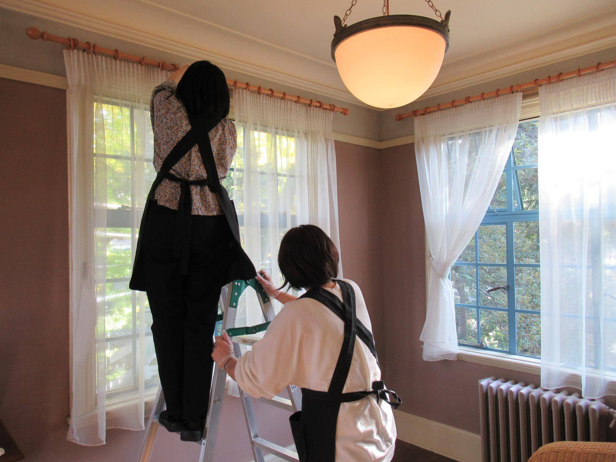 1122カーテン付け替え (3).JPG