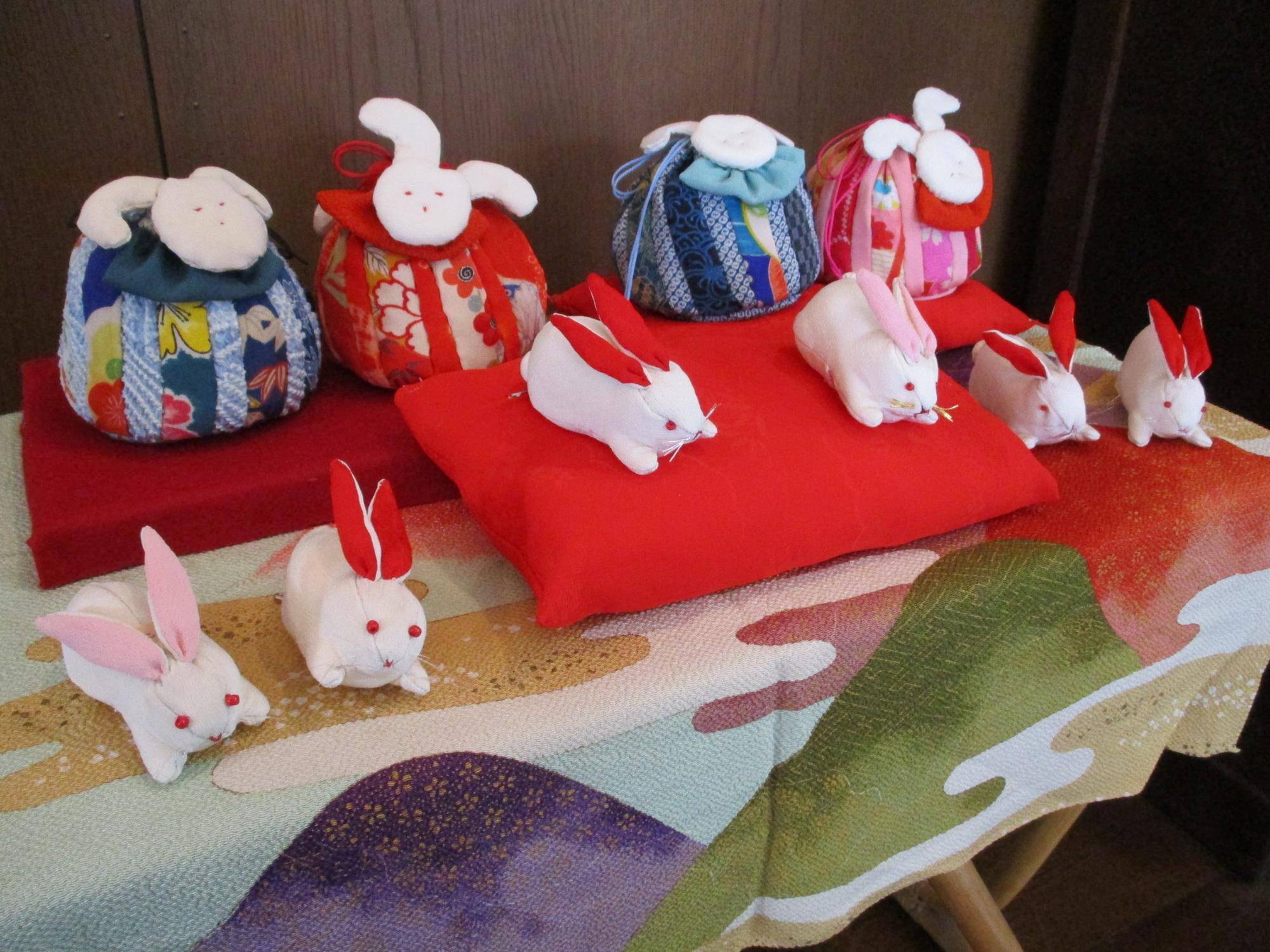 ②エリス 桃の節句装飾うさぎ雛.JPG