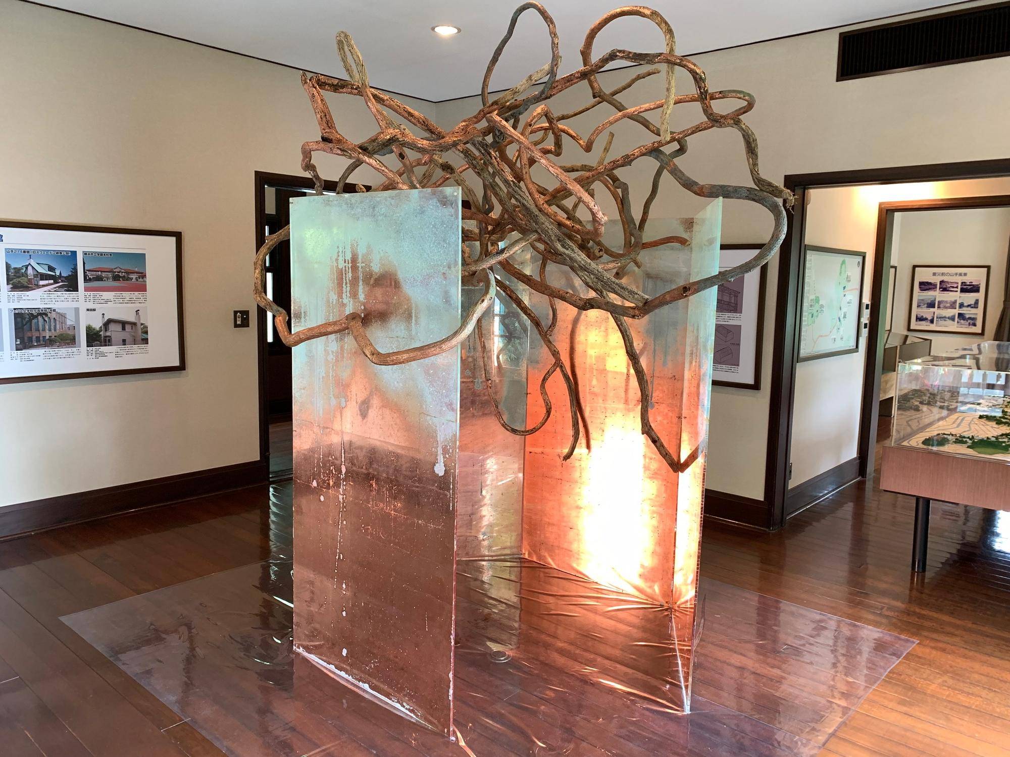 0605エリスマン邸 展示室2.jpg