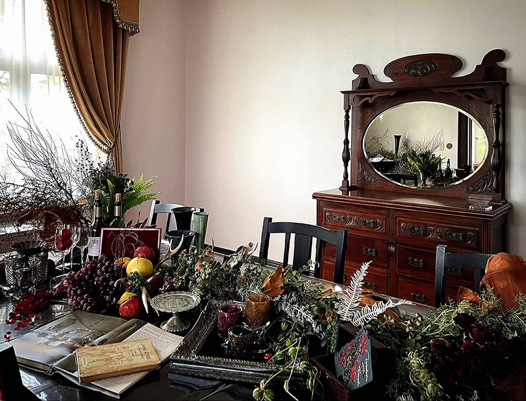 R3ハロウィン装飾イギリス館 (食卓テーブル).jpg