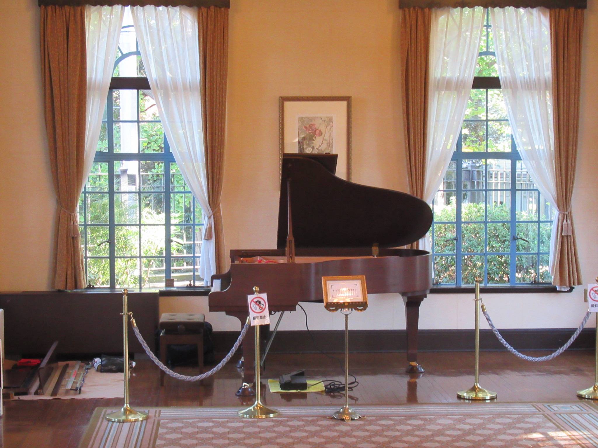 1112ピアノ調律 ①.JPG