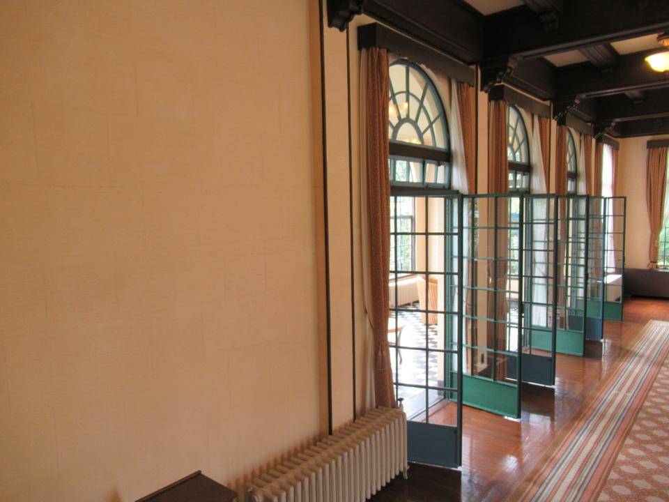 【ベーリック・ホール】0623 壁（1階 リビング).JPG