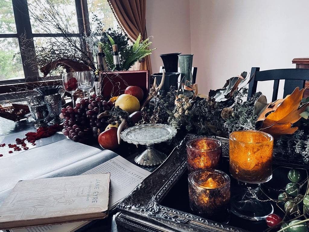 R3ハロウィン装飾イギリス館 (キャンドルの光).jpg